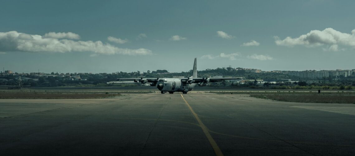Riadel Manzano, aviation